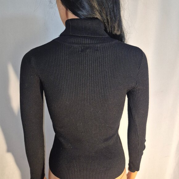 Ambiance Apparel Black turtleneck top in size small - Picture 7 of 16